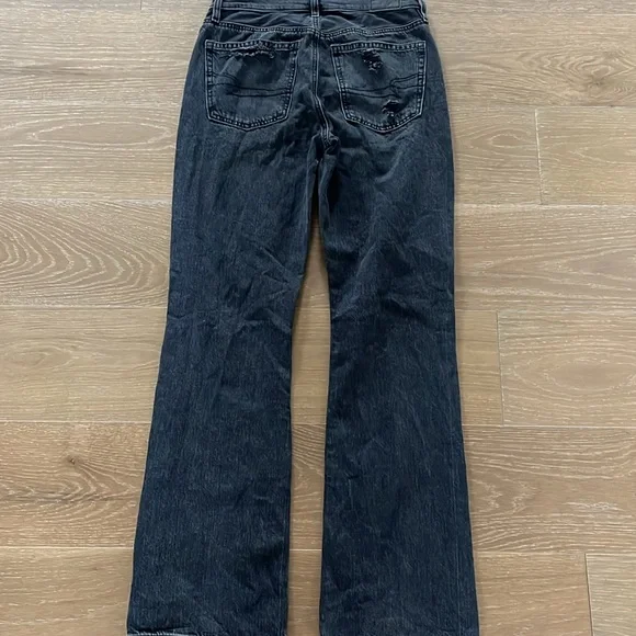 American Eagle 90’s Boot Cut Women's Distressed Black Jeans size 2